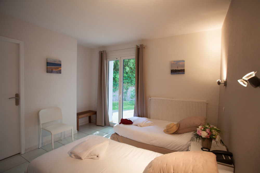Hotel La Ferme D'En Chon Бискаррос Экстерьер фото