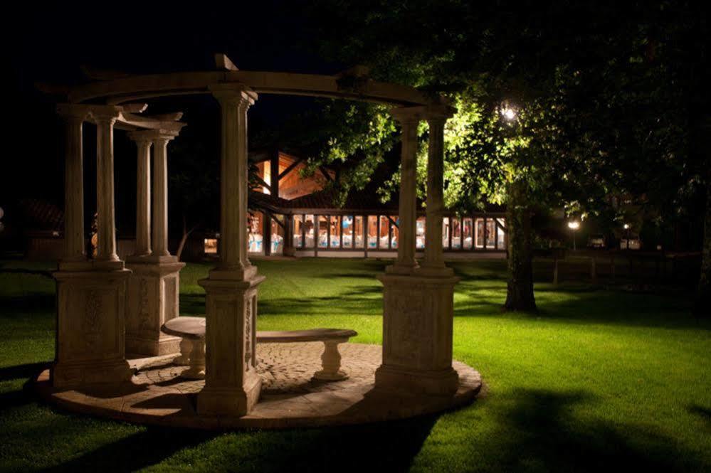 Hotel La Ferme D'En Chon Бискаррос Экстерьер фото